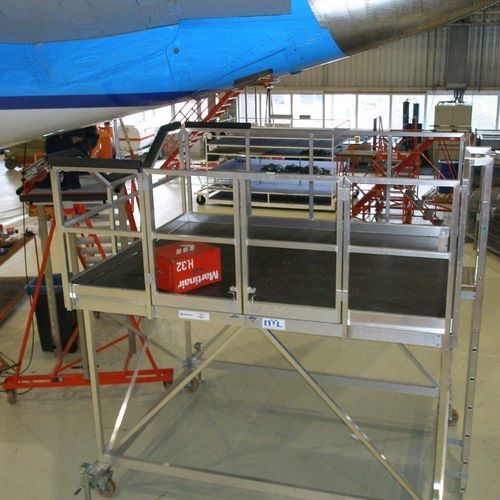 Sistema di docking per aereo per aereo - NIJL AIRCRAFT DOCKING B.V. - per coda di aereo / mobile / 1