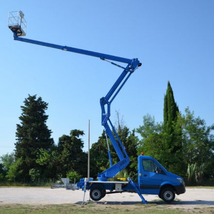 Piattaforma elevatrice da lavoro - GSR B200PX COMPACT - ROTHLEHNER ARBEITSBÜHNEN GMBH - a colonna / telescopica / per aeroporto