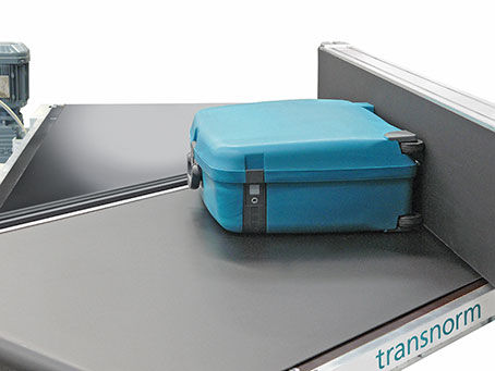 Deviatoio per trasportatore orizzontale - TRANSNORM SYSTEM GMBH - per aeroporto / per bagagli