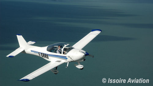 Aeroplano per scuola - APM 20 lionceau - ISSOIRE AVIATION - monomotore / con motore a pistoni / a due posti