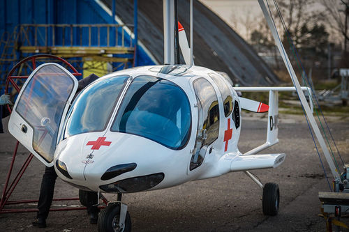 Autogiro a tre posti - C-44   - Manufaktura Lotnicza Sp z o.o - con motore a quattro tempi / con cockpit chiuso / di inclinazione laterale