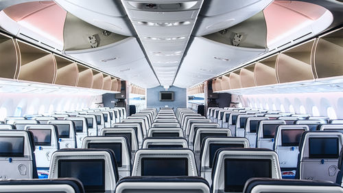 Sistema di intrattenimento a bordo per cabina d'aeroplano - BAE Systems