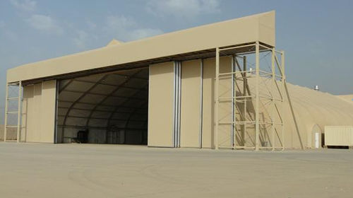 Porta per hangar telescopica - Sprung Structures