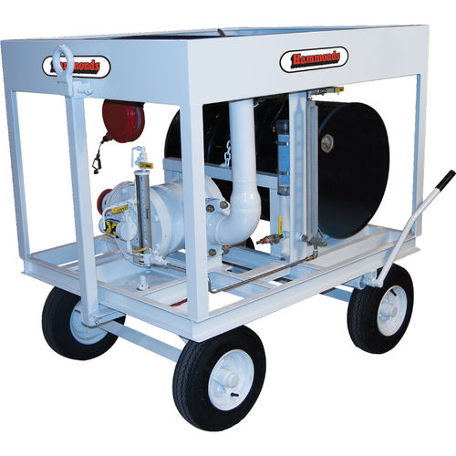 Distributore di carburante per aeroporto - Hammonds Technical Services - trainato