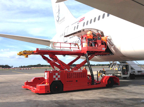 Piattaforma elevatrice aeroportuale a forbice - TVE 7000 - Aviogei/Italy - per merce / diesel / elettrica