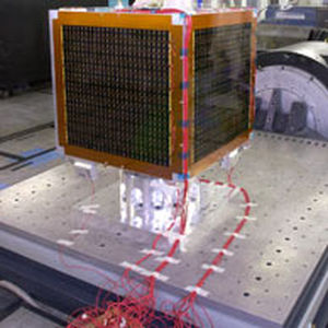 Macchina per prova di vibrazioni - m+p  - m+p international  - per motore / per il settore aerospaziale