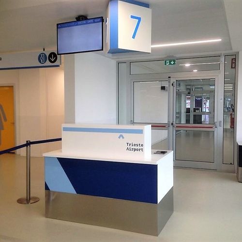Banco di check-in - Ronchi dei Legionari Trieste - Gorizia - CUTINI GROUP SRL - per aeroporto