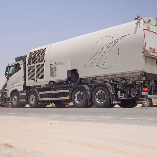 Veicolo per pulizie aeroportuali semovente - compact 120 - Maschinenbau Cernota GmbH & Co. KG - per pista / altissima pressione