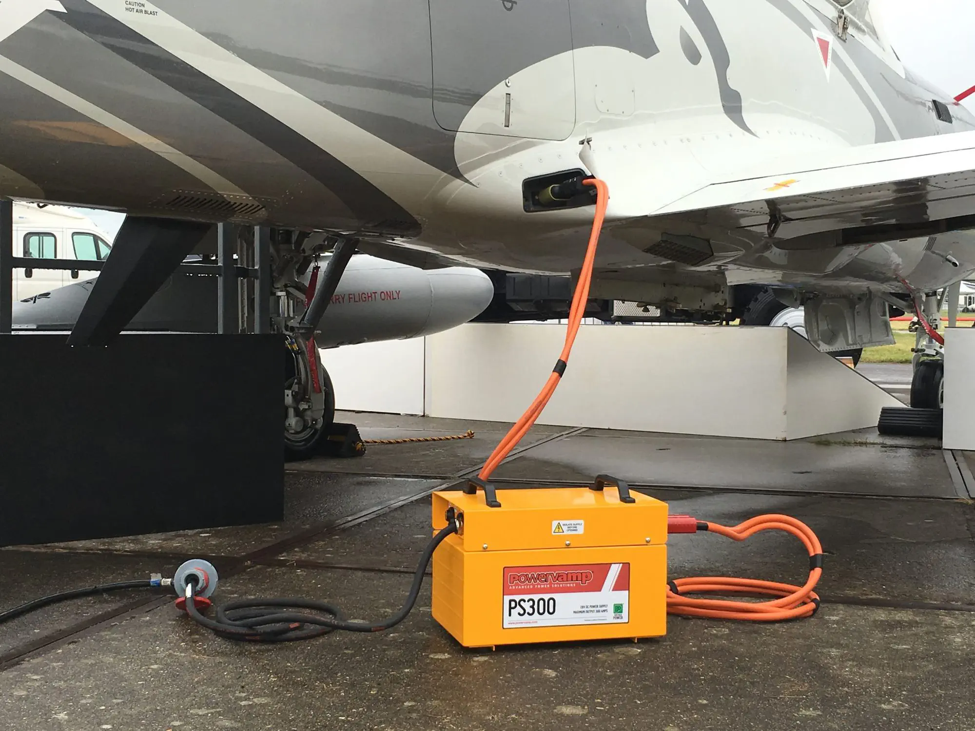 AIRCRAFT AUR-24V 電源供給装置 AIRCRAFT AUR-24V 電源供給装置 AIRCRAFT AUR-24V 電源供給装置