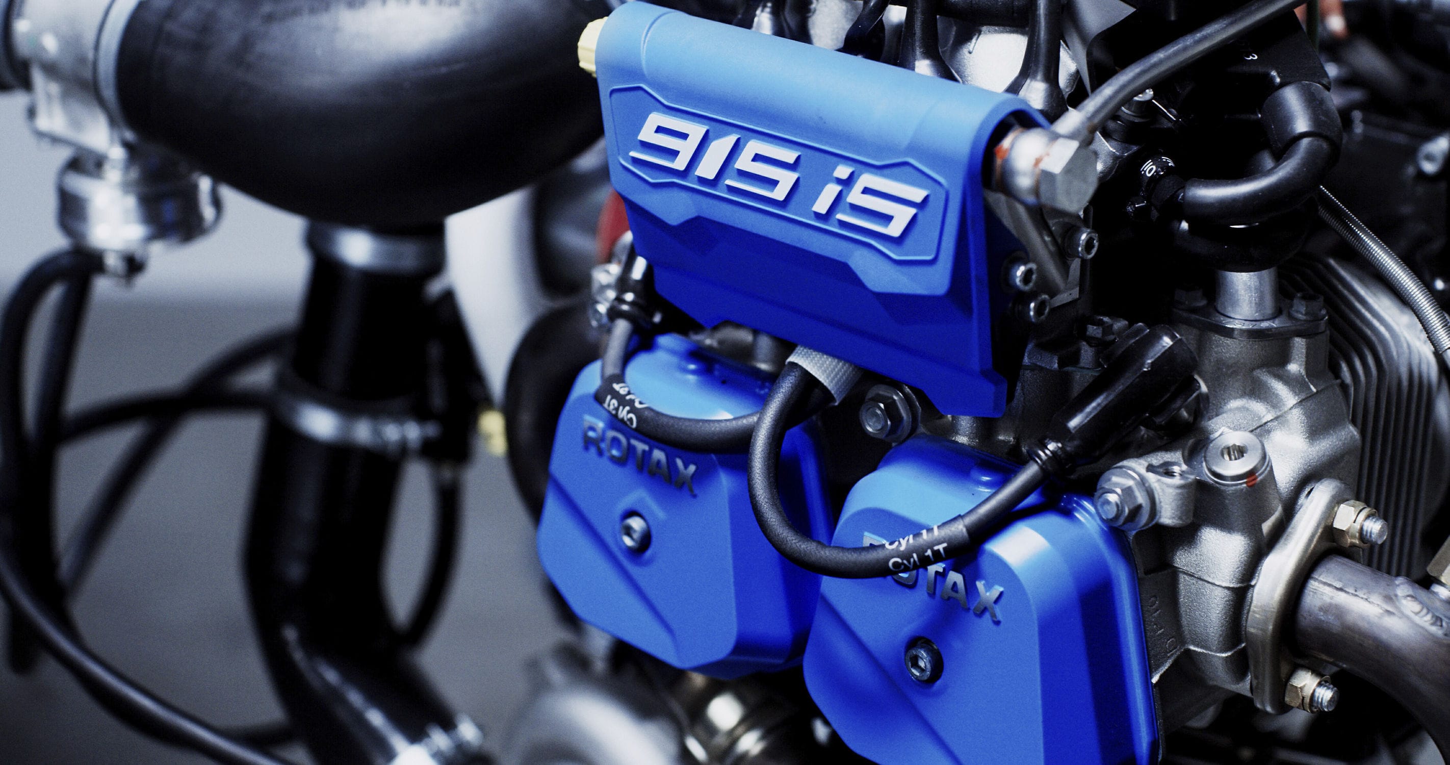 100 - 300chピストンエンジン - 915 series - Rotax Aircraft