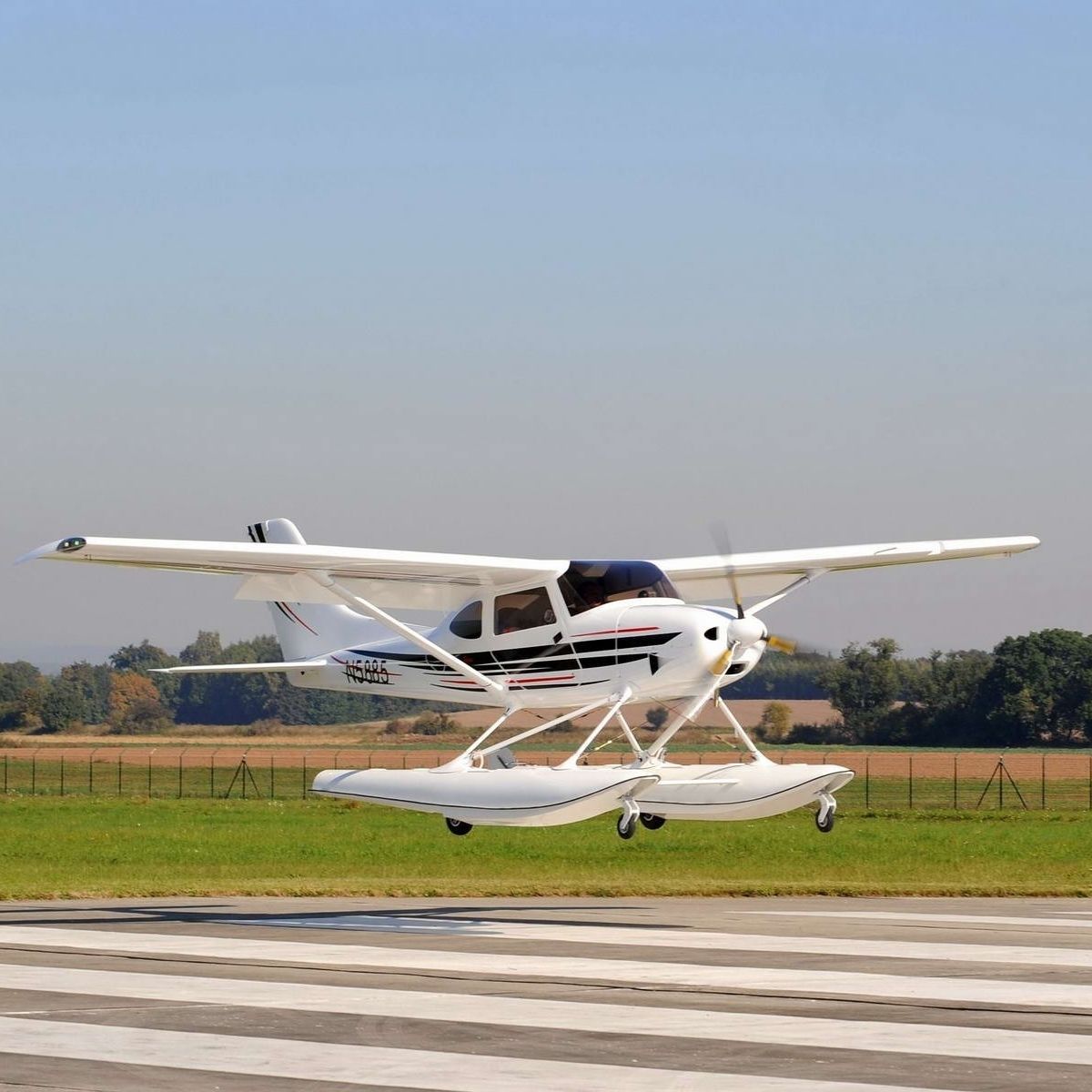 観光用水上機 - TL-3000 Sirius - TL Ultralight s.r.o. - 単発 / 4