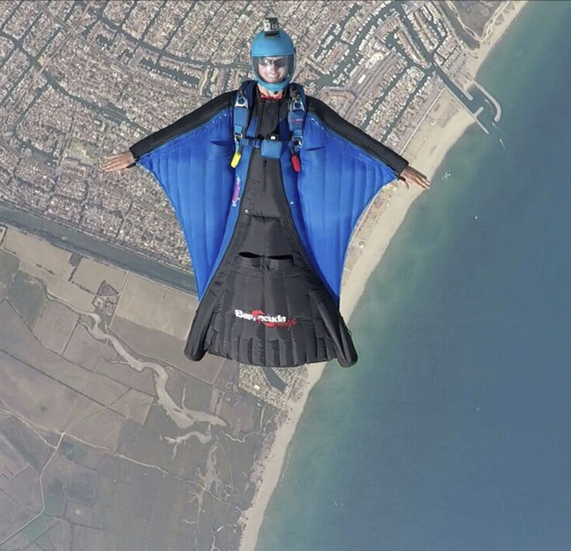 ウイングスーツ - BARRACUDA 4 ® - Intrudair Skydive & Base