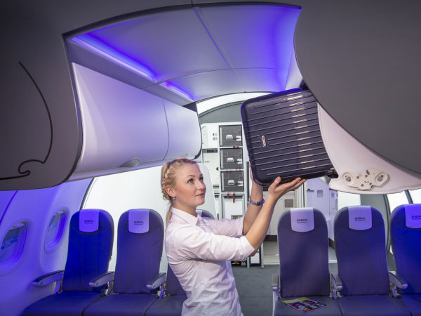 スイス EDAK フライトボックス CH-8447 航空グッズ 什器 家具 飛行機用