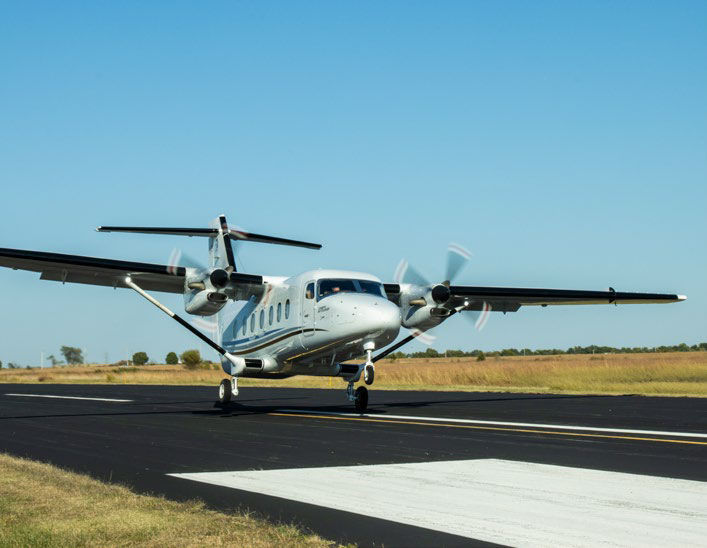 プライベート飛行機 - SKYCOURIER - CESSNA AIRCRAFT COMPANY プライベート飛行機 - SKYCOURIER - CESSNA AIRCRAFT COMPANY