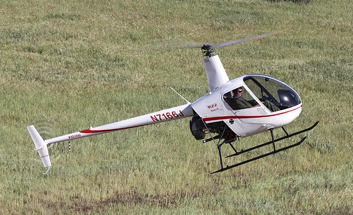 M*O様 ファイナル価格 ロビンソン Robinson ヘリコプター R22 1 M*O様 ファイナル価格 ロビンソン Robinson ヘリコプター R22 1