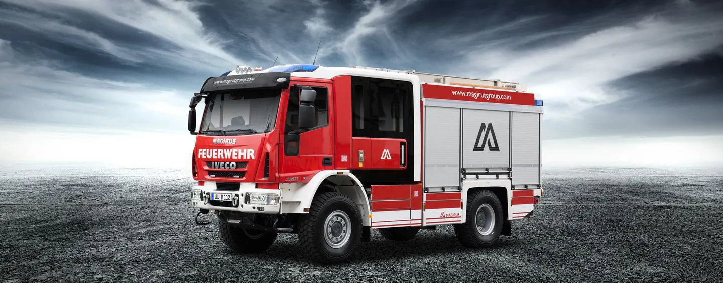 4x4消防車 - LF-HLF 20 All-wheel - IVECO MAGIRUS - 高所作業台付き