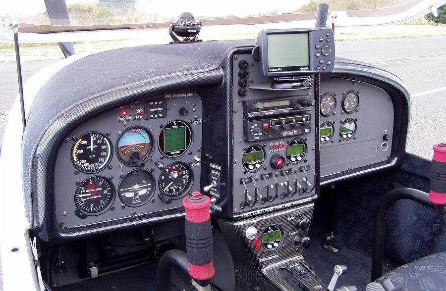 航空機計器 ディスプレイ付き加速度計 - TL-3424 - TL elektronic Inc