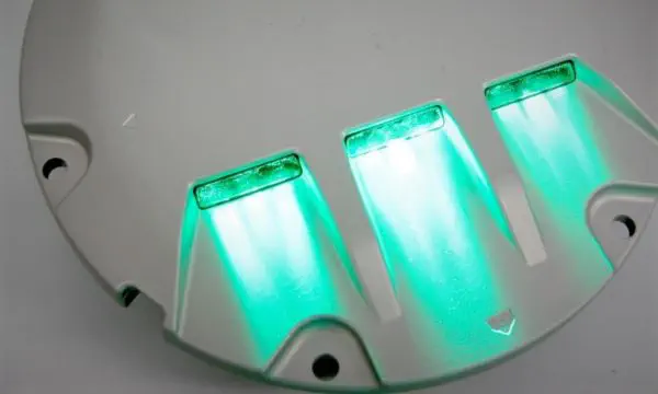 誘導路灯 (TEDL) 空港使用品ジャンク 誘導路灯 (TEDL) 空港使用品 ジャンク 中部国際空港 セントレア