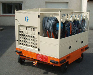 電動式試験用ベンチ