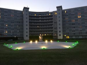 太陽光発電式ライト