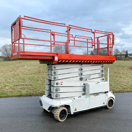 作業用昇降式プラットホーム - PB S171-12E - ROTHLEHNER ARBEITSBÜHNEN GMBH - シザー / 航空機用 / 空港用