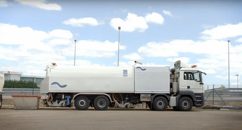 空港滑走路清掃機 - ARC 3400® - SMETS TECHNOLOGY GMBH - トラックへの取り付け可能 / 表面洗浄用 / 高圧