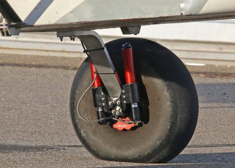 航空機用車輪止め - BERINGER AERO - ゴム製 / ダブル
