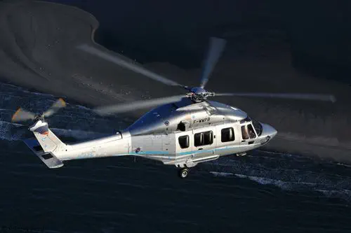 航空機・ヘリコプター Even 国際航空宇宙展2016】KAWASAKIヘリコプター H145//BK117 D-2