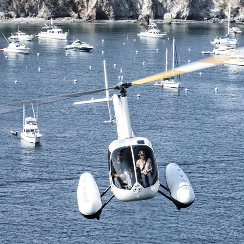 2人乗りヘリコプター - R44 Cadet - ROBINSON - 汎用 / 貨物船 / ピストンエンジン