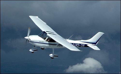 2人用超軽量動力機 - SKYLANE - AirLony - 4ストロークエンジン / スポーツ / 単発