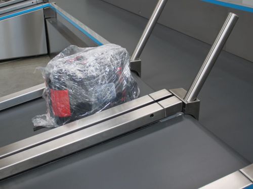 ベルトコンベヤー - Self Trust - 荷物用 / 横型 / 傾斜