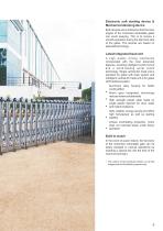 RETRACTABLE GATES-9