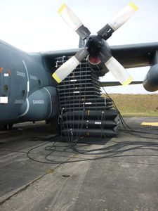 sistema de içamento em almofada de ar / para avião / para aeroporto