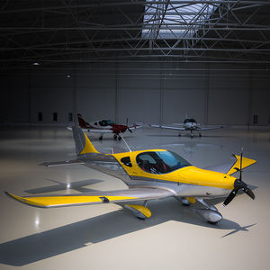 avião ultraleve de 2 lugares / monomotor / com motor de 4 tempos / para escola