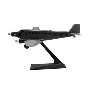 maquete de avião 1/100 1