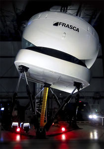 simulador de avião / para treinamento / em cabine de pilotagem