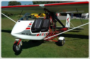 ultraleve trike de 2 lugares / com motor de 4 tempos