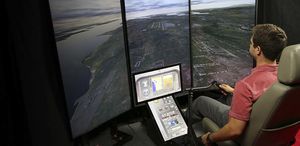 simulador de helicóptero / para treinamento / em cabine de pilotagem