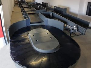 carrossel de restituição de bagagens em escamas / para aeroporto