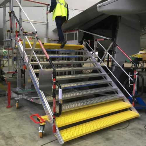 Escada portátil de manutenção - FORTAL - para helicóptero / para avião