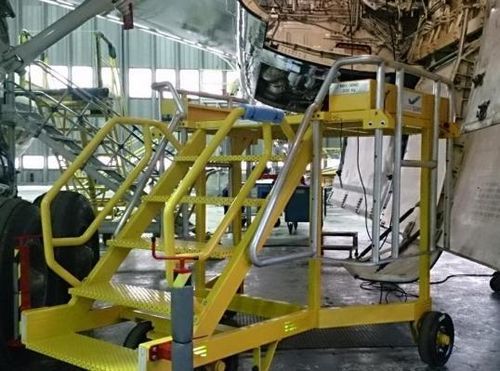 Plataforma de manutenção para avião - 1951.00 - LANGA INDUSTRIAL - para manutenção de aviões / em alumínio