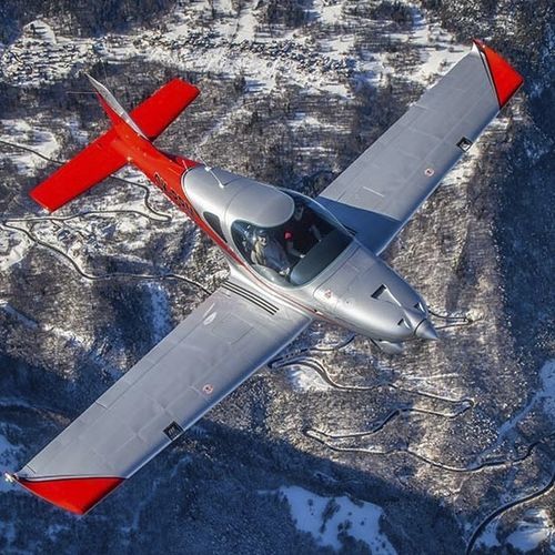 Avião para escola - B23 TURBO - BRM AERO, s.r.o. - monomotor / com motor de pistões / de 2 lugares