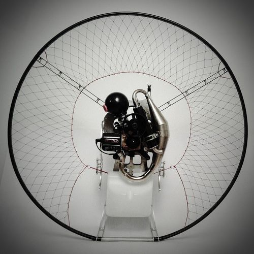 Paramotor monolugar YAK 100 Yooda Paramotors Atelier com motor de