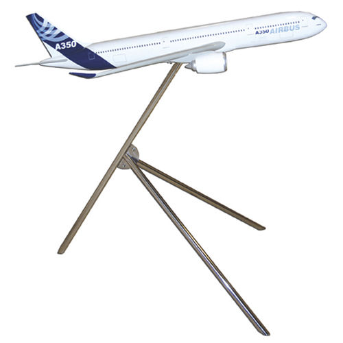 Maquete de avião 1/50 - Limox GmbH - em material plástico