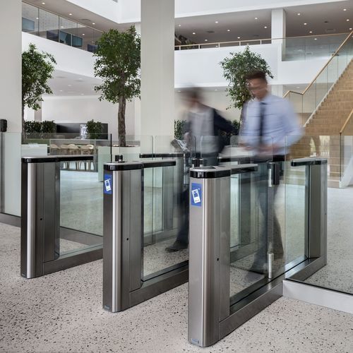 Portão eletrônico de embarque com leitor de cartões - SpeedStile FL series - Gunnebo Entrance Control - para aeroporto