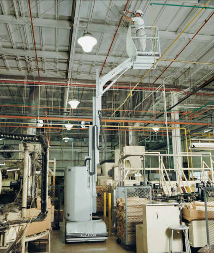 Plataforma elevatória de trabalho - AMR40-18	 - Lift-A-Loft Corporation - articulada / telescópica