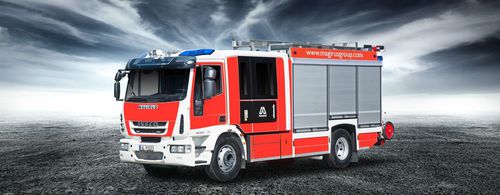 Veículo de combate a incêndio 4x4 - LF-HLF 20 - IVECO MAGIRUS