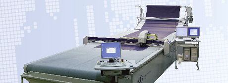 Máquina de corte multimateriais - Cutter 3001 C - KURIS SPEZIALMASCHINEN GMBH - com faca / para a indústria aeroespacial
