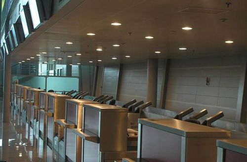 Balcão de check-in - PROCOUNT - Profluss GmbH - para aeroporto