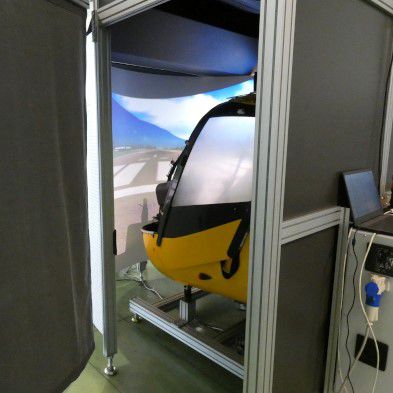 Simulador de voo - SIM - MAESTRALE S.r.l. - para treinamento / VFR / com cockpit fechado